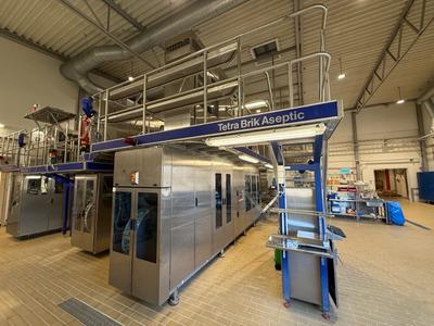 Immagine panoramica di 1997 Tetra pak TBA/21 1000 S Aseptic filling machine